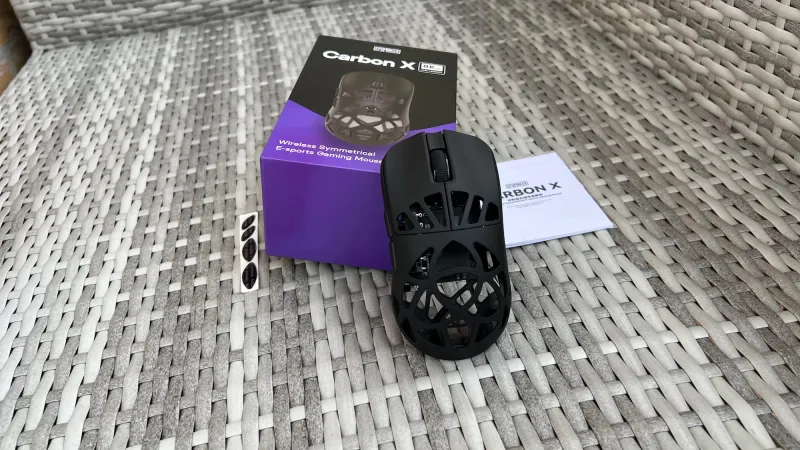 Recensione mouse Epomaker Carbon X 8k